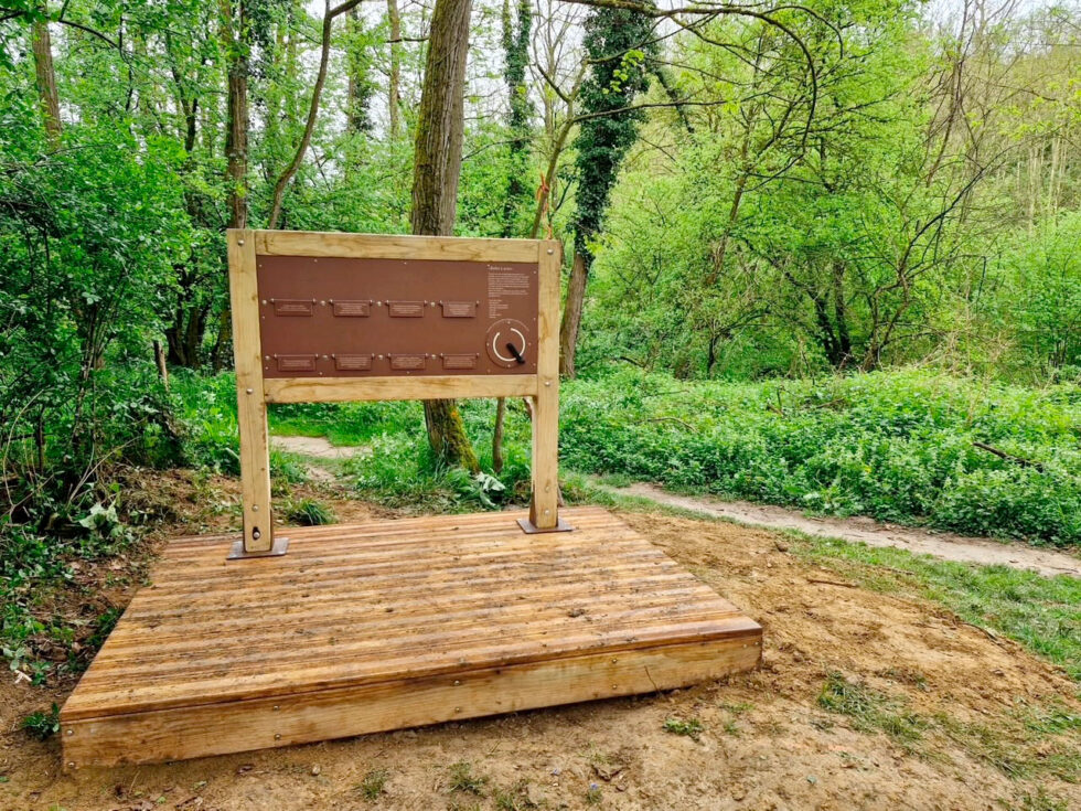 boite a sons panneau pédagogique sons chants cris oiseaux