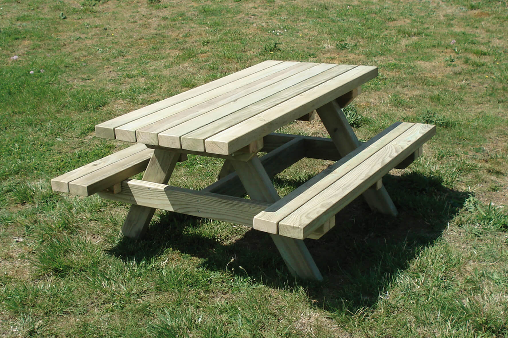 Table de pique-nique pour enfant