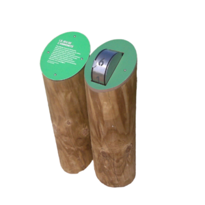 borne-de Borne dé en bois