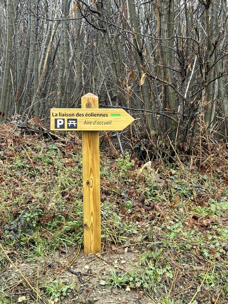 Signaletique touristique directionnelle bois